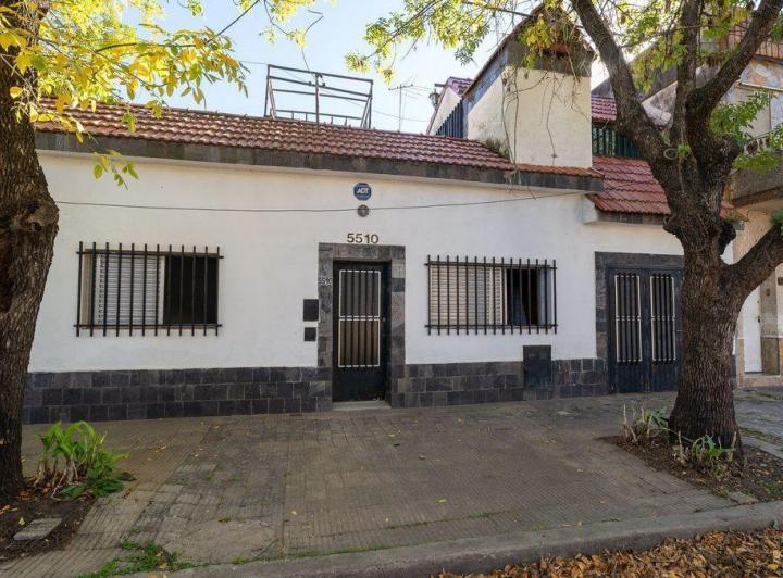 Casa · 92m² · 4 Ambientes · 1 Cochera