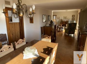 Departamento · 190m² · 4 Ambientes · 1 Cochera · Departamento en Venta - 3 Dorm. 3 Baños - Pergamino