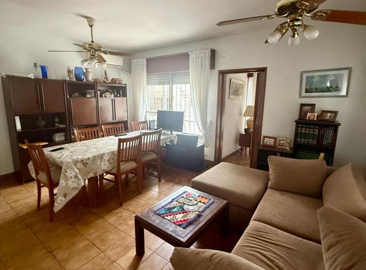 Casa · 167m² · 5 Ambientes · 1 Cochera