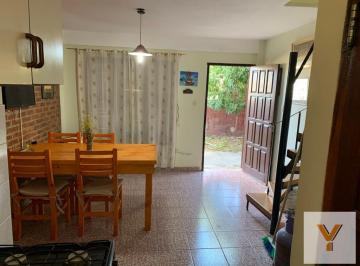 Departamento · 96m² · 3 Ambientes · 1 Cochera · Duplex en Venta - 2 Dorm. 1 Baño - Patio Garage - 110 m² - Santa Teresita