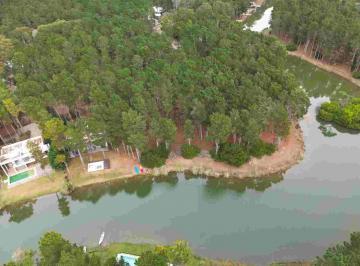 Terreno · 1288m² · Venta Lote Villa Robles con Fondo a La Laguna