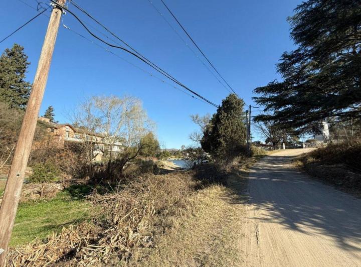 Terreno · 889m²