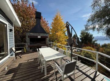 Casa · 397m² · 8 Ambientes · 1 Cochera · Casa + Dpto Km² - Vista y Pileta - Apto Credito