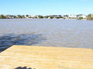 Casa · 234m² · 6 Ambientes · 2 Cocheras · Vta Casa Cruz del Sur 6 Amb Fondo a Laguna Muelle