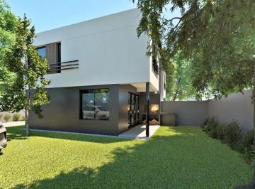 Casa · 67m² · 3 Ambientes · 1 Cochera · Venta Casa Duplex 2 Dorm Cochera Lomas de Solymar