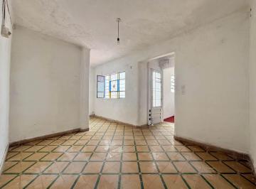 Casa · 40m² · 2 Ambientes · Alquiler Casa Cordón 1 Dormitorio Patio