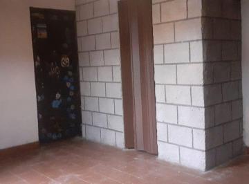 Local comercial · 20m² · 1 Cochera · Local Alquiler Castelar Sur