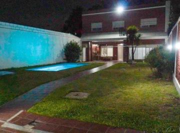 PH · 100m² · 4 Ambientes · 2 Cocheras · Venta PH 4 Amb Tapiales Cochera Parque Piscina