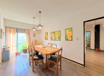 Departamento · 94m² · 5 Ambientes · Venta Departamento 5 Ambientes Martinez