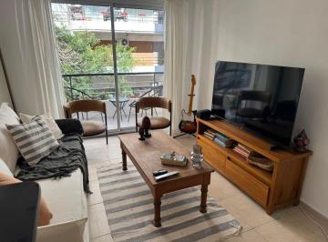 Departamento de 2 ambientes, Recoleta · 2 Ambientes en Recoleta Frente con Balcón