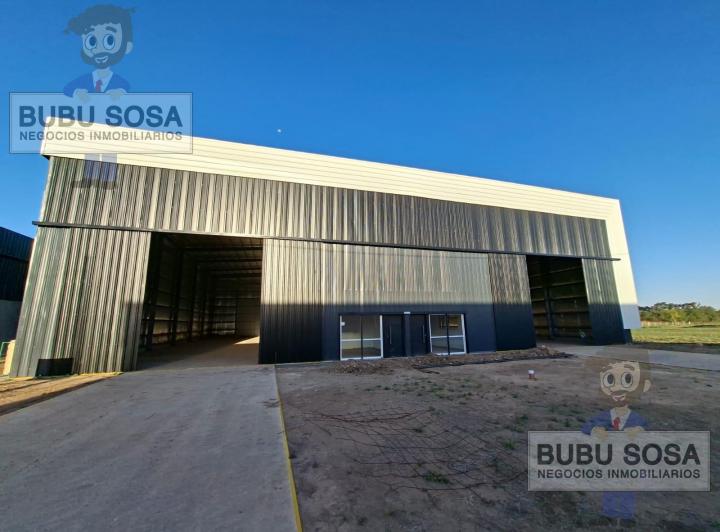 Bodega-Galpón · 930m²