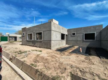 PH · 60m² · 3 Ambientes · 1 Cochera · Venta Casa en Pozo en Carrodilla Mendoza