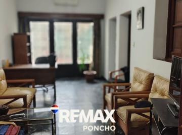 Casa · 167m² · 6 Ambientes · Se Vende Casa Amplia 480 m² Zona Centro Catamarca