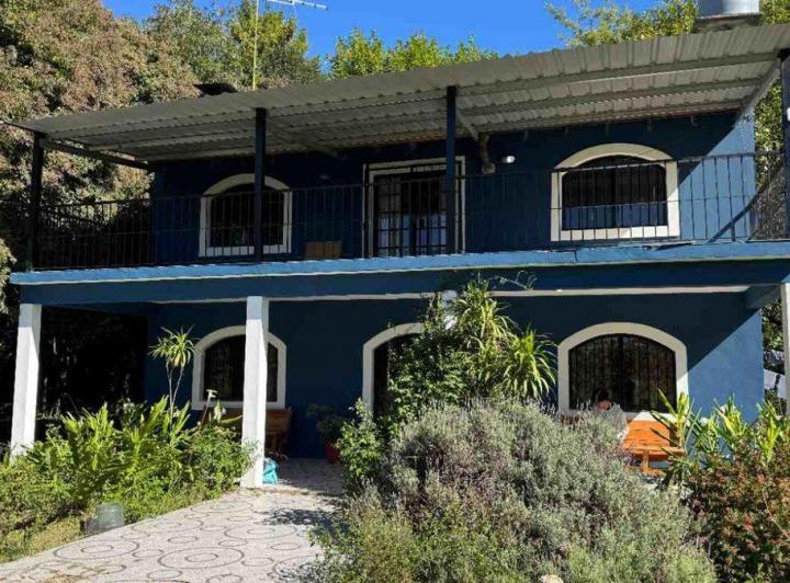 Casa · 320m² · 5 Ambientes · 3 Cocheras