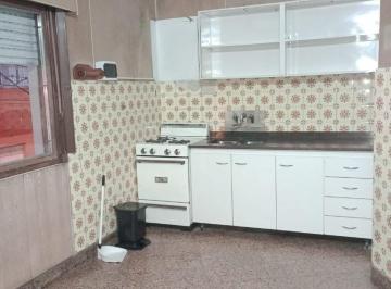 PH · 70m² · 2 Ambientes · Departamento PH en Alquiler en San Martin, G. B. a. Zona Norte, Argentina