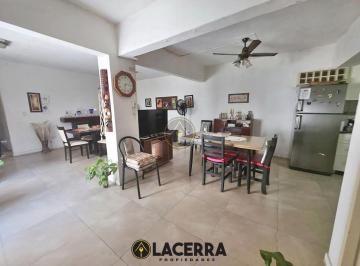 Casa Venta 110m² de 3 ambientes · Casa en Lote Propio en Venta - Villa Ballester