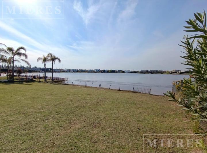 Terrenos en venta — RealXpertAI