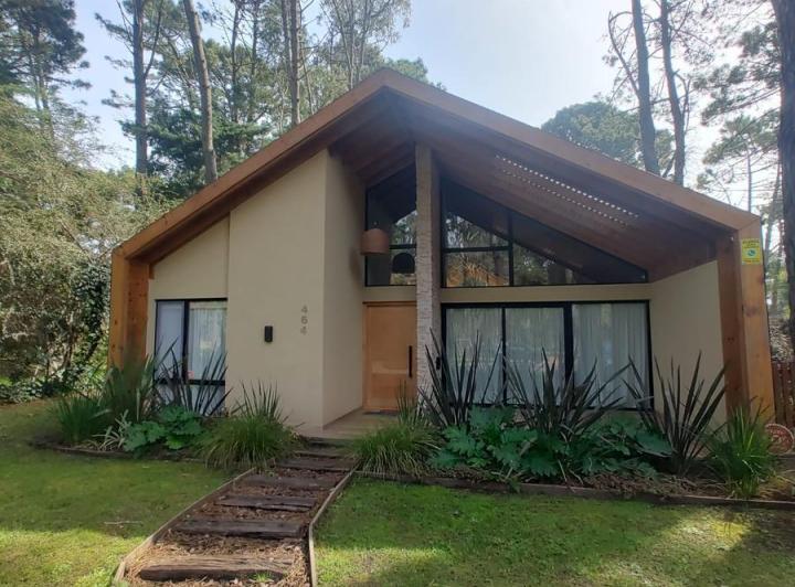 Casa · 150m² · 5 Ambientes