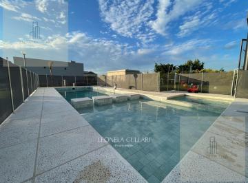 Casa · 30m² · 4 Ambientes · 2 Cocheras · Venta - Casa - Barrio Santo Domingo - Canning / San Vicente