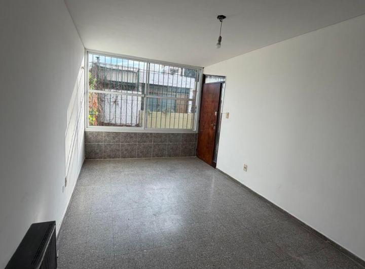 Departamento · 50m² · 2 Ambientes · 1 Cochera