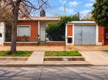 Casa de 4 ambientes, San Rafael · Venta Casa a Remodelar