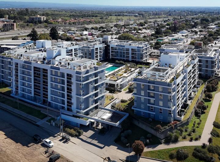 Departamento · 150m² · 5 Ambientes · 1 Cochera