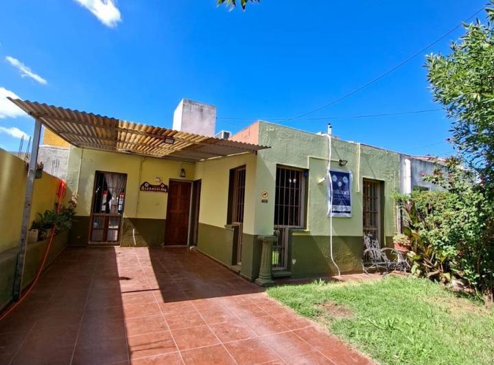 Casa · 110m² · 4 Ambientes · 1 Cochera
