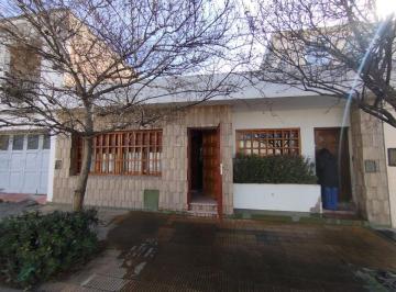 PH de 3 ambientes, Córdoba · Impecable Propiedad en Barrio Providencia