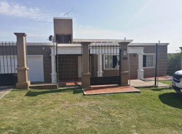 Casa · 293m² · 7 Ambientes · 1 Cochera · Oportunidad Mendiolaza Valle del Sol