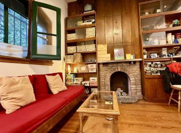 Casa · 150m² · 4 Ambientes · Muy Linda Casa de Estilo en Venta en Olivos, Vicente Lopez