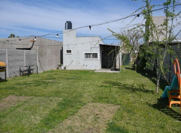 Casa · 320m² · 2 Ambientes · Casa en Venta en Campiñas de Piñero