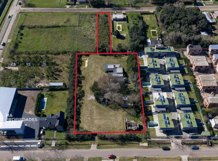 Terreno · 6028m²