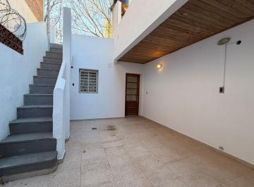 Casa · 86m² · 2 Ambientes · Venta: Rosario, Echesortu | Dormitorio y Patio