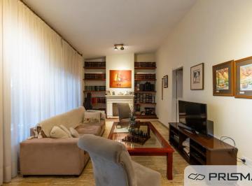 Casa de 6 ambientes, Córdoba · Casa - 4 Dorm - Barrio Maipú Primera