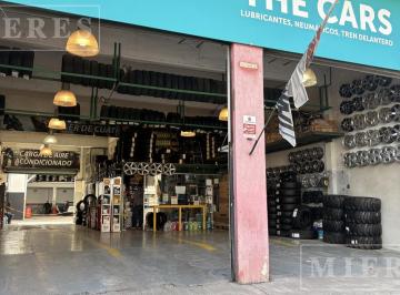 Local comercial · 200m² · 1 Ambiente · 2 Cocheras · Local de 200 m² en Alquiler en Tortuguitas, Pilar
