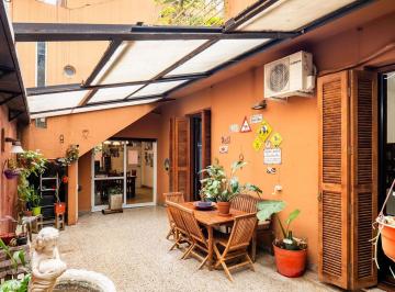 PH · 210m² · 5 Ambientes · PH Venta Villa Urquiza 5 Ambientes con Gran Patio