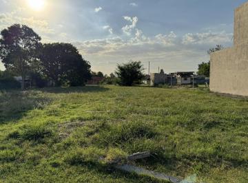 Terreno · 711m² · Lote Interno en Venta en Barrio La Chiquita Calle 135 y 446, City Bell