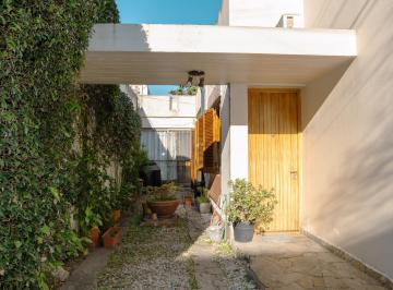 Casa · 177m² · 3 Dormitorios · Venta Casa 3 Dorm - Planta Baja - Parque - Pileta - Quincho - 67 8 y 9 | La Plata