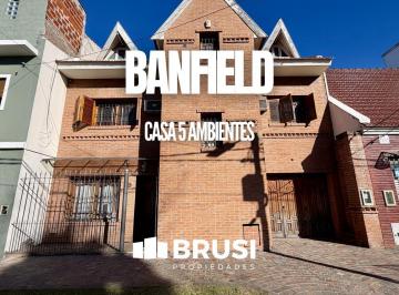 Casa · 192m² · 5 Ambientes · 2 Cocheras · Venta Casa 5 Ambientes - Banfield Oeste Parque y Altillo 80 m.
