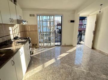 Departamento · 1m² · 2 Ambientes · Alvarez 1116 1°2 - Departamento 2 Ambientes