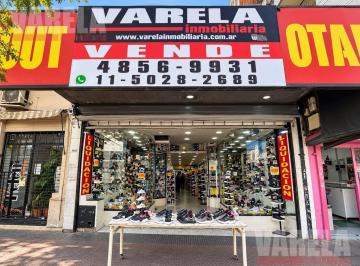 Local comercial · 220m² · Local en Venta Av Eva Perón 4800. 220 m. Parque Avellaneda U$s 380.000
