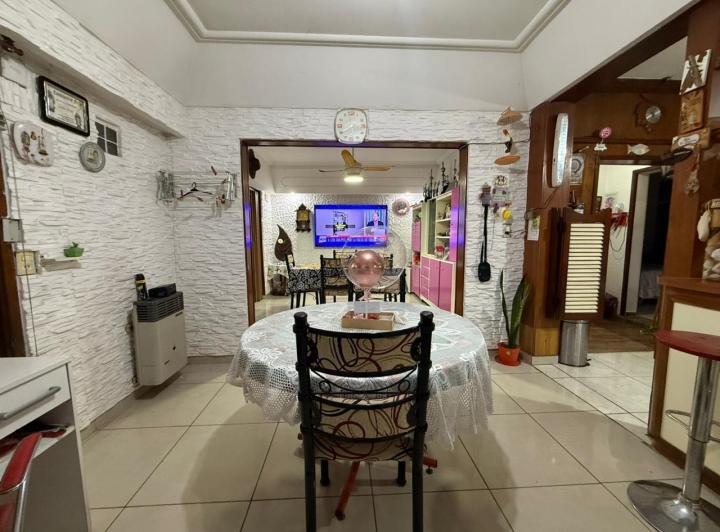 Casa · 139m² · 3 Ambientes · 1 Cochera