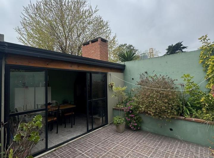 Casa · 1 Ambiente · 1 Cochera
