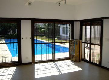 Casa de 7 ambientes, San Isidro · Importante Chalet de Amplias Dimensiones