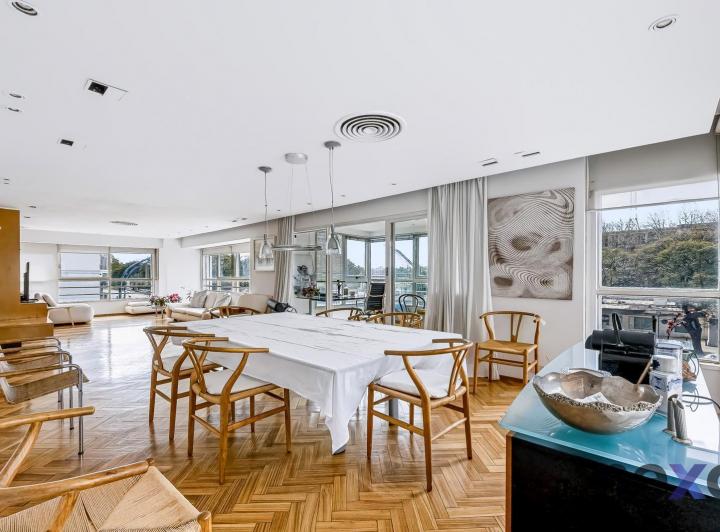 Departamento · 235m² · 5 Ambientes · 1 Cochera