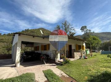 Casa · 125m² · 6 Ambientes · 1 Cochera · Casa 3 Dormitorio en Nogales Yala 677 m²