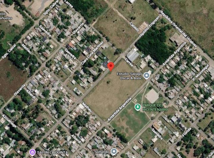 Terreno · 329m²