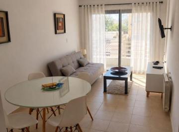 Departamento de 2 ambientes, Córdoba · Departamento 1 Dormitorio Amoblado y Equipado en Alquiler – Alberdi