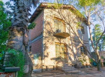 MPV-MPV-21_2 · Venta Casa 5 Amb. Parque Leloir Sobre Lote de 462 m.