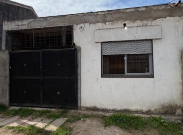 Casa · 63m² · 2 Ambientes · Casa - La Reja